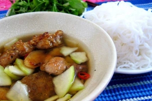 Quán Ăn Bún Chả Hà Nội Ba Học - Đường D13