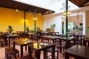 Quán Ăn Bún Chả Hà Nội Xưa - Phạm Văn Bạch