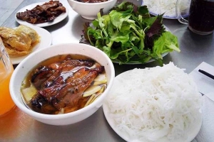 Quán Ăn Bún Chả Hương Liên - Láng Hạ