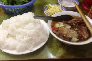 Quán Ăn Bún Chả Pháo - Vũ Thạnh