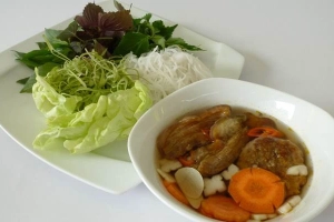 Quán Ăn Bún Chả - Thái Thịnh