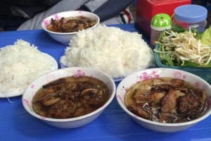 Quán Ăn Bún Chả - Trần Quý Kiên