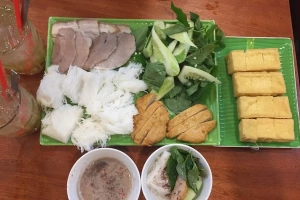 Quán Ăn Bún Đậu Cầu Gỗ - Phan Xích Long