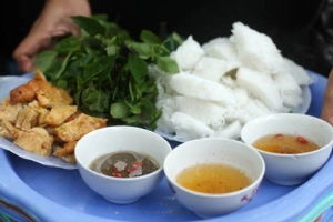 Quán Ăn Bún Đậu Cây Bàng - Đại La