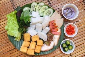 Quán Ăn Bún Đậu Mắm Tôm - Cây Trâm