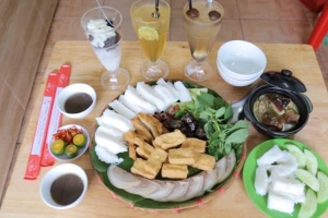 Quán Ăn Bún Đậu Mắm Tôm Phố Cổ