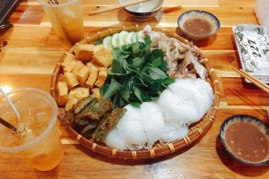 Quán Ăn Bún Đậu Mắm Tôm, Tea & Food