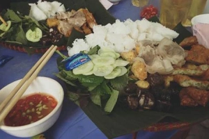 Quán Ăn Bún Đậu Mơ - Đồng Bông