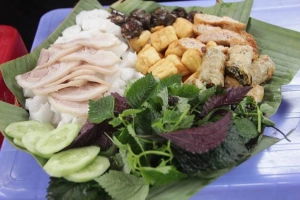 Quán Ăn Bún Đậu Nghĩa Tân - Quan Hoa