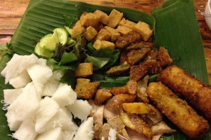 Quán Ăn Bún Đậu Xóm Mới - Lê Đức Thọ