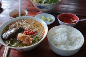 Quán Ăn Dì Vân - Bún Bò Cơm Nguội