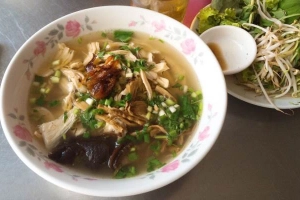 Quán Ăn Bún Gà Chị Hoa
