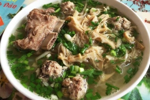 Quán Ăn Bún Gia Truyền Phố Cổ - Duy Tân