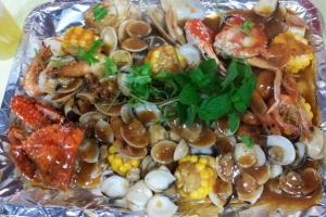 Quán Ăn Bủn Koong Tung - Phá Lấu, Lẩu & Nướng