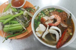 Quán Ăn Bún Mắm 221