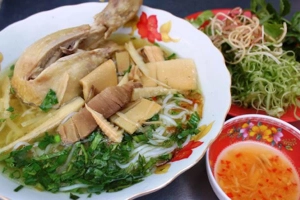 Quán Ăn Bún Măng Vịt Bình Dân