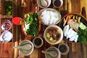 Quán Ăn Bún Mẹt Việt