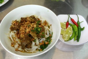 Quán Ăn Bún - Mì Quảng Cô Hà