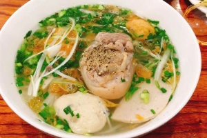 Quán Ăn Bún Mọc Cô Dung