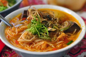 Quán Ăn Bún Riêu 143 - Thống Nhất