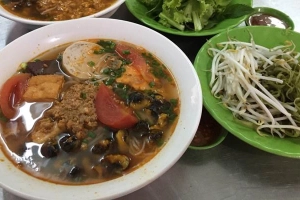Quán Ăn Bún Riêu & Canh Bún - Phan Đình Phùng