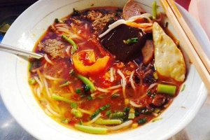 Quán Ăn Bún Riêu & Canh Bún Rau Nhút - Phùng Văn Cung