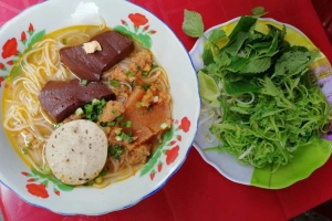 Quán Ăn Bún Riêu Cô Loan