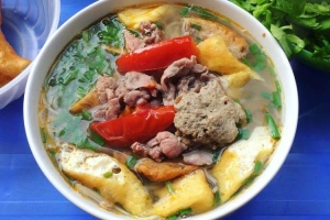Quán Ăn Bún Riêu - Công Trường Quốc Tế
