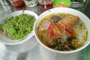 Quán Ăn Bún Riêu Cua Giò Heo & Canh Bún