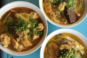 Quán Ăn Bún Riêu Cua - Lương Văn Can