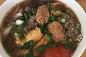 Quán Ăn Bún Riêu Cua Ốc & Hủ Tiếu Giò Heo - Lê Văn Miến