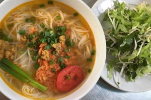 Quán Ăn Bún Riêu Cua Phương Ni - Điện Biên Phủ