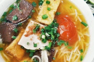 Bún Riêu Dốc Tòa