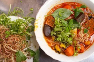 Quán Ăn Bún Riêu Hẻm - Phú Lợi