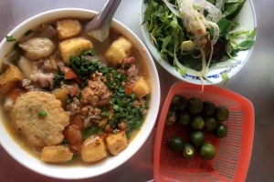 Quán Ăn Bún Riêu - Ngõ 3 Thái Hà