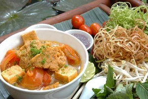 Quán Ăn Bún Riêu Ốc & Canh Bún 62