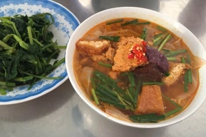 Quán Ăn Bún Riêu Yến
