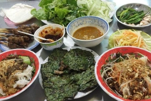 Quán Ăn Bún Thịt Nướng Bà Trai - Đống Đa