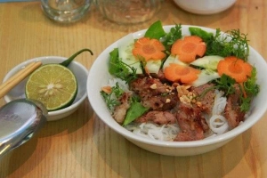 Quán Ăn Bún Thịt Nướng - Bún Mắm