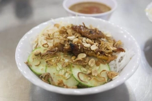 Quán Ăn Bún Thịt Nướng Dì Yến