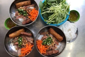 Quán Ăn Bún Thịt Nướng Kiều Bảo 4