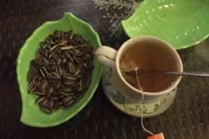 Quán Ăn Bùng Binh Cafe