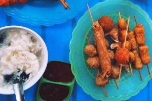 Bus Stop - Quán Ăn Vặt