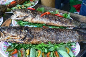 Quán Ăn Cá Lóc Nướng Bà Năm