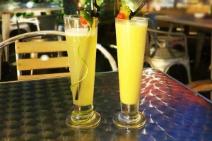 Cafe 30s