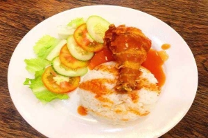 Cafe Aloha Chef Dean House