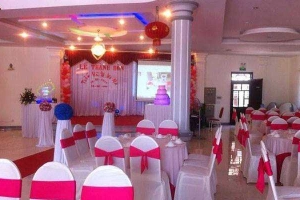 Cafe Bách Phương Restaurant