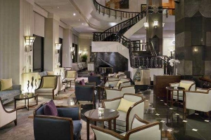 Cafe Cava Lounge