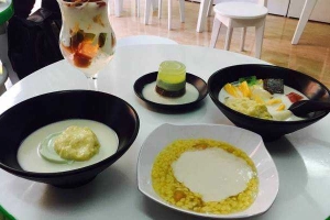 Cafe Chè Ngon