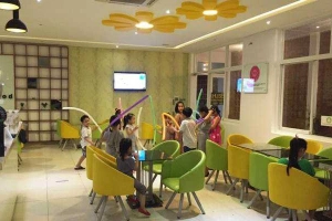 Cafe COZZY Drinks & Food